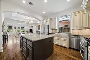 5334 Inker St, Houston, TX 77007 - Photo 9
