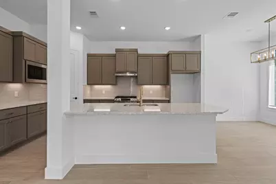 215 Congo Bay Circle, Willis, TX 77318 - Photo 5