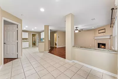 185 W Misty Dawn Drive, The Woodlands, TX 77385 - Photo 27