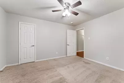 185 W Misty Dawn Drive, The Woodlands, TX 77385 - Photo 31