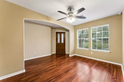 185 W Misty Dawn Drive, The Woodlands, TX 77385 - Photo 3