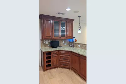 10850 Braeburn Bend Drive, Houston, TX 77031 - Photo 11