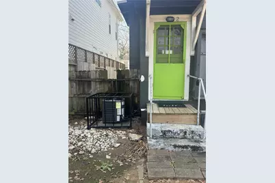 1038 Ashland Street #2, Houston, TX 77008 - Photo 1