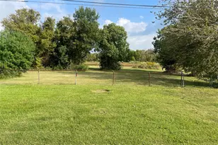 2806 33rd Ave N, Texas City, TX 77590 - Photo 3