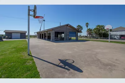 16518 Jean Lafitte Road, Jamaica Beach, TX 77554 - Photo 45