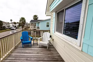 16518 Jean Lafitte Rd, Galveston, TX 77554 - Photo 5