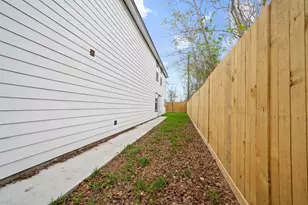 6609 Bacher St, Houston, TX 77028 - Photo 21