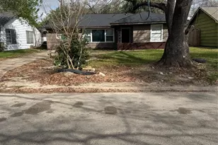 6303 Belcrest St, Houston, TX 77087 - Photo 1