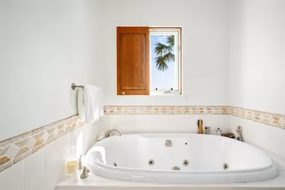 110 Applehead Island Drive, Horseshoe Bay, TX 78657 - Photo 21