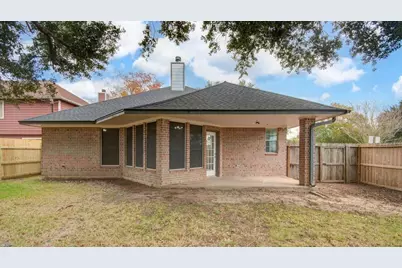 301 Lasso Street, Angleton, TX 77515 - Photo 37