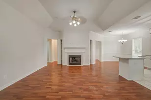 301 Lasso St, Angleton, TX 77515 - Photo 17