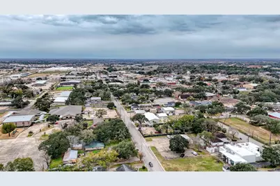 1505 East Avenue, Katy, TX 77493 - Photo 13