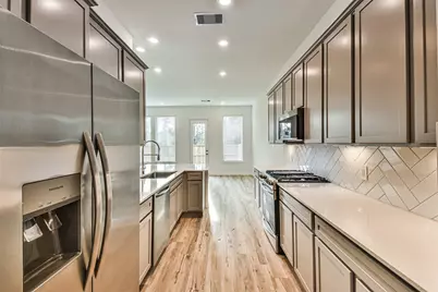 678 Royal Arch, Conroe, TX 77304 - Photo 13