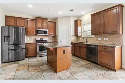 328 Country Crossing Circle, Magnolia, TX 77354 - Photo 5