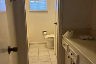 11122 Thackery Ln, Houston, TX 77016 - Photo 5