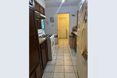 11122 Thackery Lane, Houston, TX 77016 - Photo 9