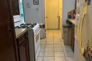 11122 Thackery Ln, Houston, TX 77016 - Photo 9