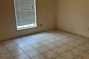 11122 Thackery Ln, Houston, TX 77016 - Photo 7