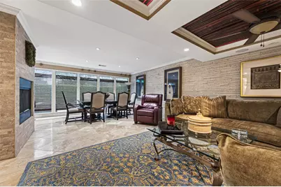 10034 Meadow Lake Lane, Houston, TX 77042 - Photo 31