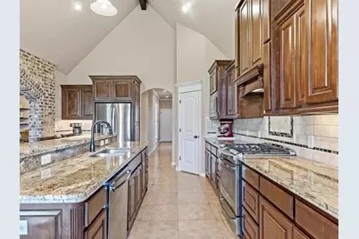 8335 Winnsboro Circle, Beaumont, TX 77713 - Photo 15