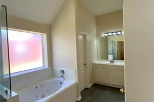 8310 Diamond Way Ct, Pearland, TX 77584 - Photo 11