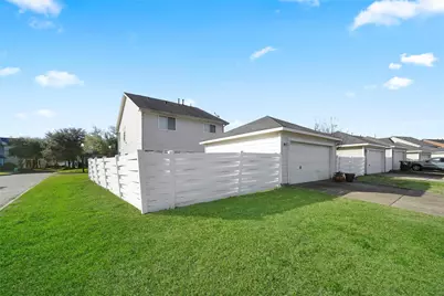 11824 Princess Garden Way, Houston, TX 77047 - Photo 27