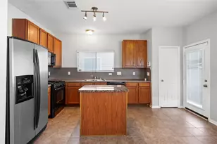11824 Princess Garden Way, Houston, TX 77047 - Photo 9