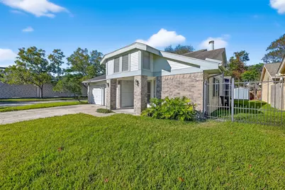 2238 Sentinal Oaks Street, Sugar Land, TX 77478 - Photo 5