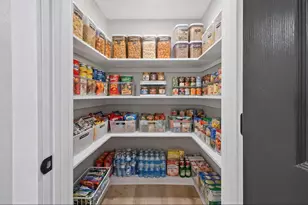 6026 Ridgeway Dr, Houston, TX 77033 - Photo 13