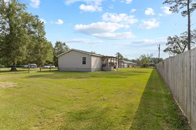 2656 Dennis Street, Orange, TX 77632 - Photo 29