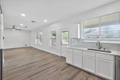 918 Ivycroft Lane, Spring, TX 77373 - Photo 13