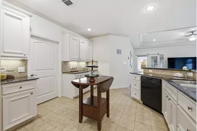 2613 Leila Court, Bryan, TX 77802 - Photo 19