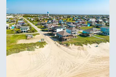 846 S Crystal Beach Road, Crystal Beach, TX 77650 - Photo 5