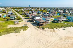 846 S Crystal Beach Rd, Crystal Beach, TX 77650 - Photo 5