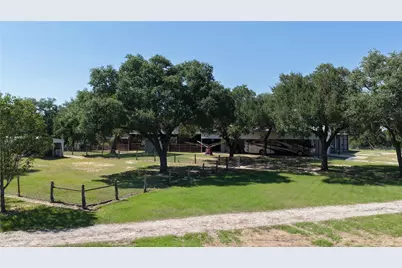 8775 Lone Star Road, Washington, TX 77880 - Photo 25