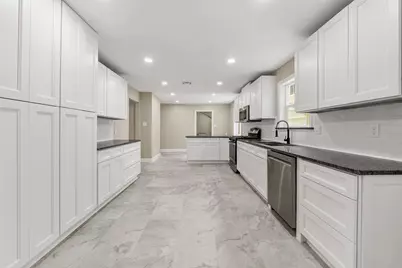 4238 Annawood Circle, Spring, TX 77388 - Photo 9
