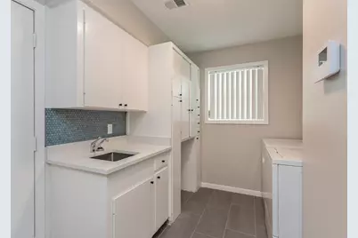 9106 Bonhomme Road, Houston, TX 77074 - Photo 25