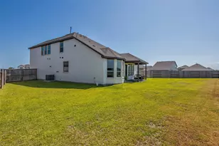 13520 Leeward Edge Dr, Texas City, TX 77568 - Photo 35