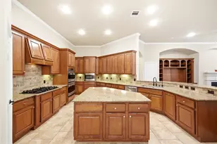 6715 W Titan Springs Dr, Spring, TX 77389 - Photo 7