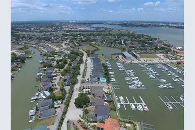 2108 Knollwood Street, Kemah, TX 77565 - Photo 43
