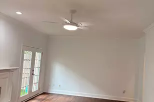 2100 Tanglewilde St, Houston, TX 77063 - Photo 3