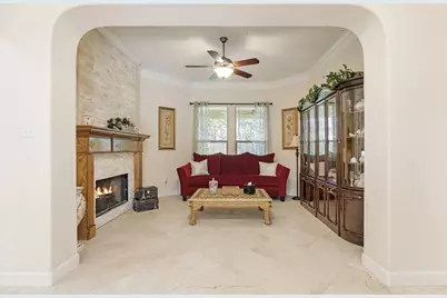 12434 Longmire Way, Conroe, TX 77304 - Photo 5