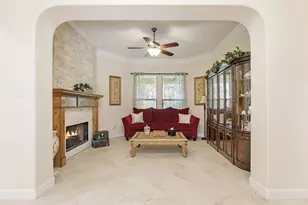 12434 Longmire Way, Conroe, TX 77304 - Photo 5