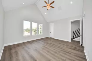 1605 Sylvester Rd, Houston, TX 77009 - Photo 23