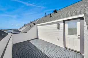 1605 Sylvester Rd, Houston, TX 77009 - Photo 31