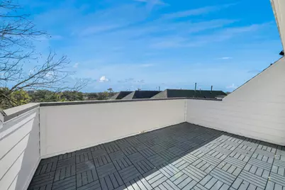 1605 Sylvester Road, Houston, TX 77009 - Photo 31