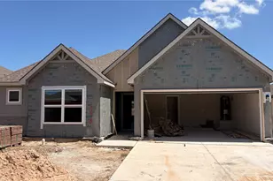 10615 Knox Lndg Dr, Bryan, TX 77845 - Photo 1