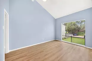 17 April Point Dr N, Conroe, TX 77356 - Photo 29