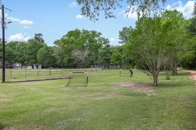 767 N Fm 2429 Road, Bellville, TX 77418 - Photo 17