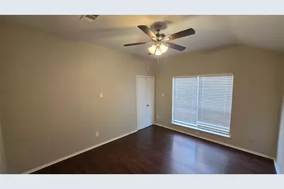 4806 Tracemeadow Drive, Houston, TX 77066 - Photo 9